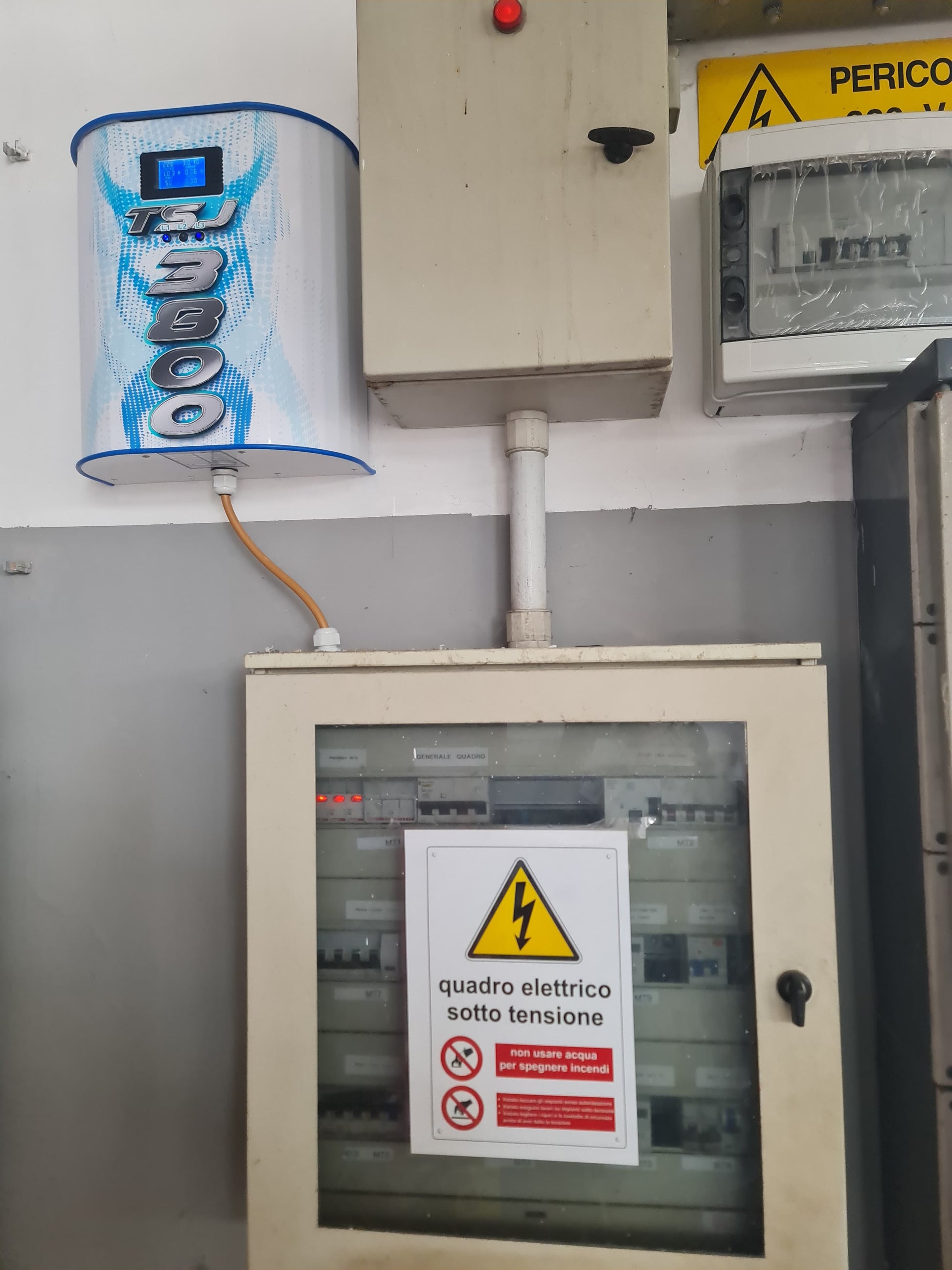 TSJ3800 – Smart Energy Saver for Small Businesses and Homes (Up to 30kW)